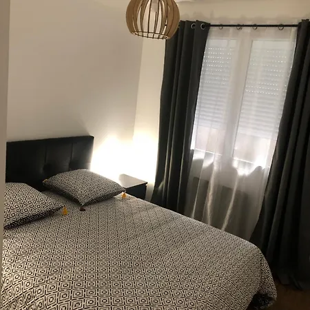 Appartement F3 Box Velo Moto Centre Historique *