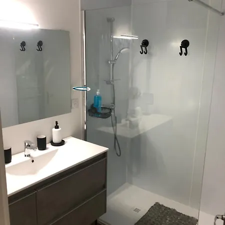 F3 Box Velo Moto Centre Historique * Mirepoix (Ariege)